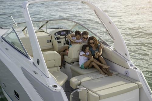 Regal Boats, family owned award winning Florida boat manufacturer 